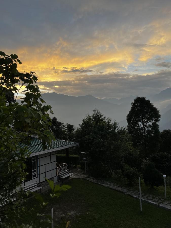 The Nettle And Fern Farmstay Pelling Dış mekan fotoğraf